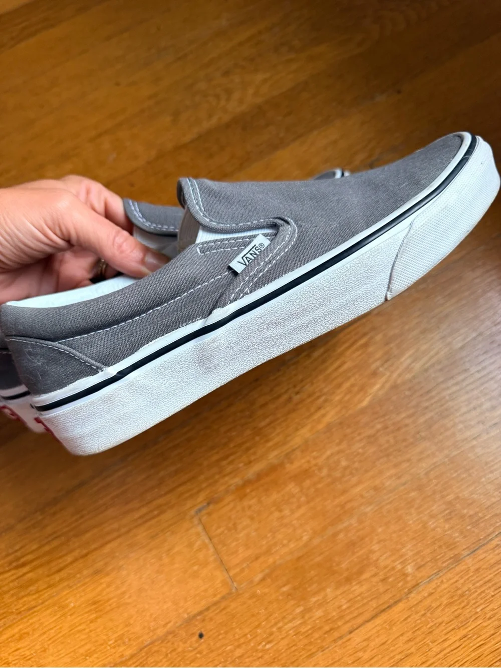 Vans Classic Slip-On Canvas Sneakers in Gray and White Charcoal Men’s size 7